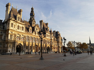 Obraz premium Parvis de l'Hôtel de Ville de Paris