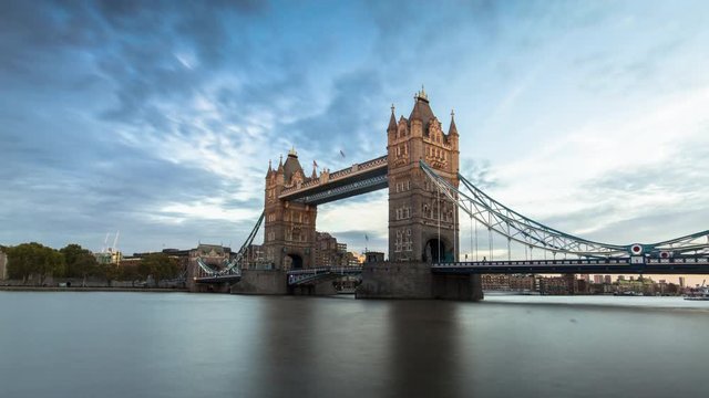 Time Lapse of Tower bridge over river thames, London, England