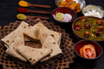 indian traditional palak paneer 
