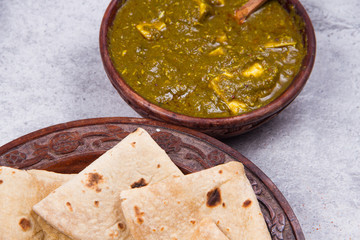 indian traditional palak paneer 