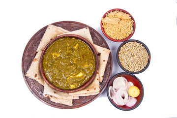 indian traditional palak paneer 