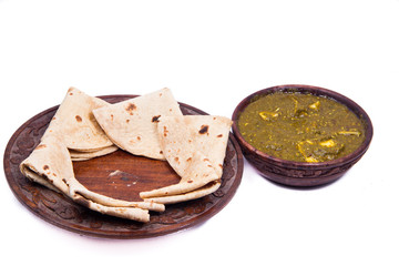 indian traditional palak paneer 