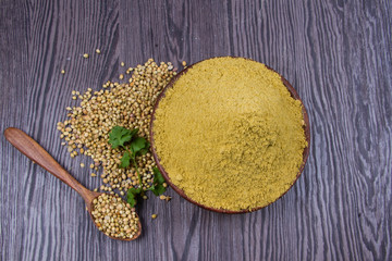 Coriander seeds, fresh coriander and powdered coriander