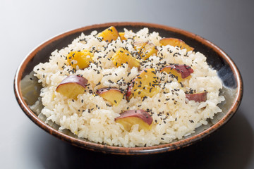 サツマイモ御飯