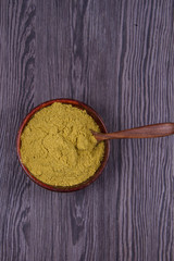 Coriander seeds, fresh coriander and powdered coriander