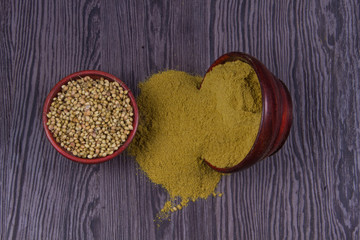 Coriander seeds, fresh coriander and powdered coriander