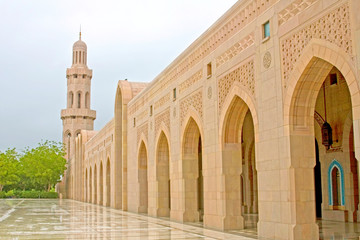 Fototapeta na wymiar Sultan Qaboos Grand Mosque, Oman.