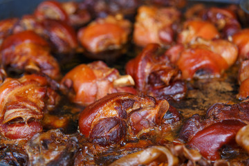 Roasted and boiled pork shank