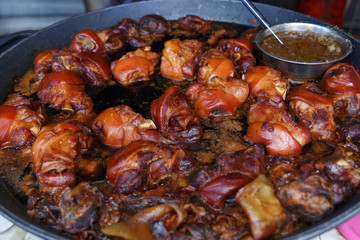 Roasted and boiled pork shank