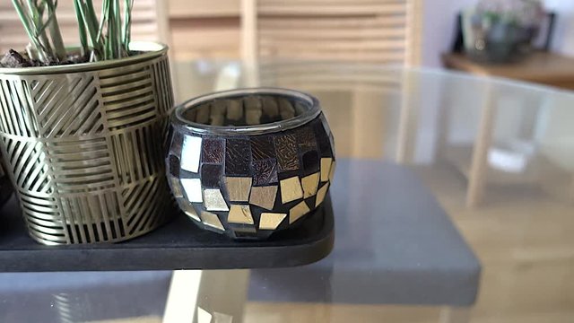 Table decoration pan