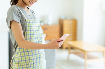 主婦　スマホ