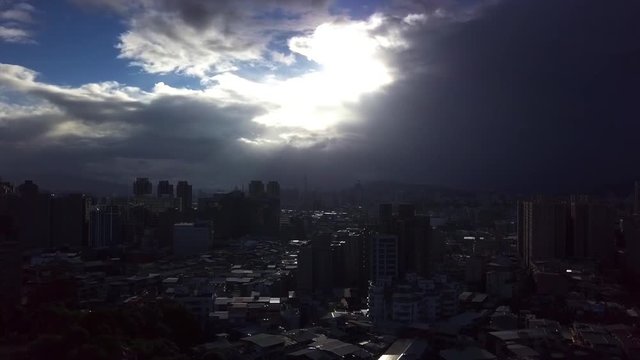 Drone shot in the city at 5am