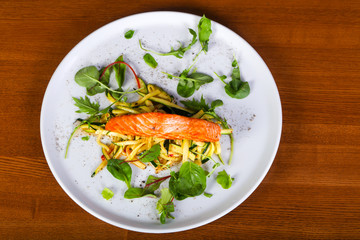 Grilled salmon with vegetables