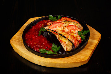 Baked eggplant with tomato