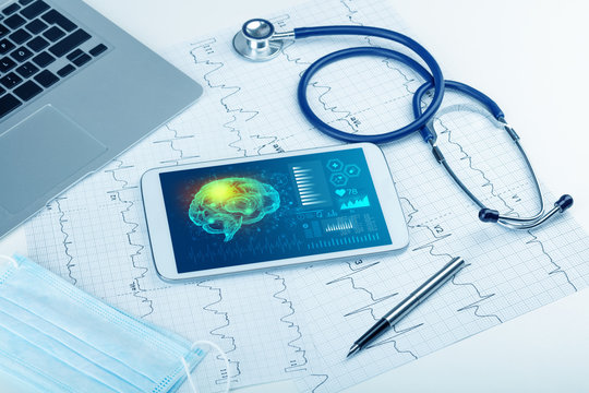 Brain functionality report with medical devices around
