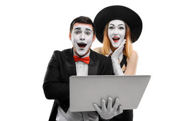 Happy couple of mimes