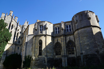 arrière du palais de justice de Poitiers