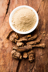 Hemidesmus indicus also known as Ananthamoola or Naruneendi or Nannari in dried steam and powder form. It's a useful Ayurvedic medicine from India