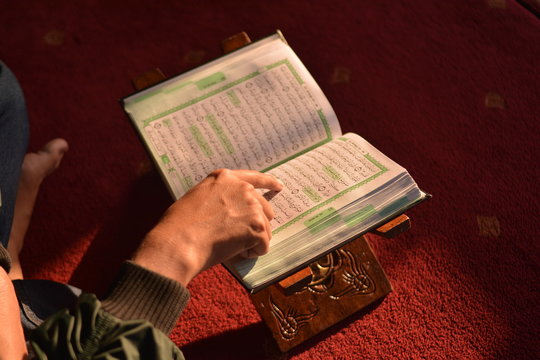 Reading Al Qur'an