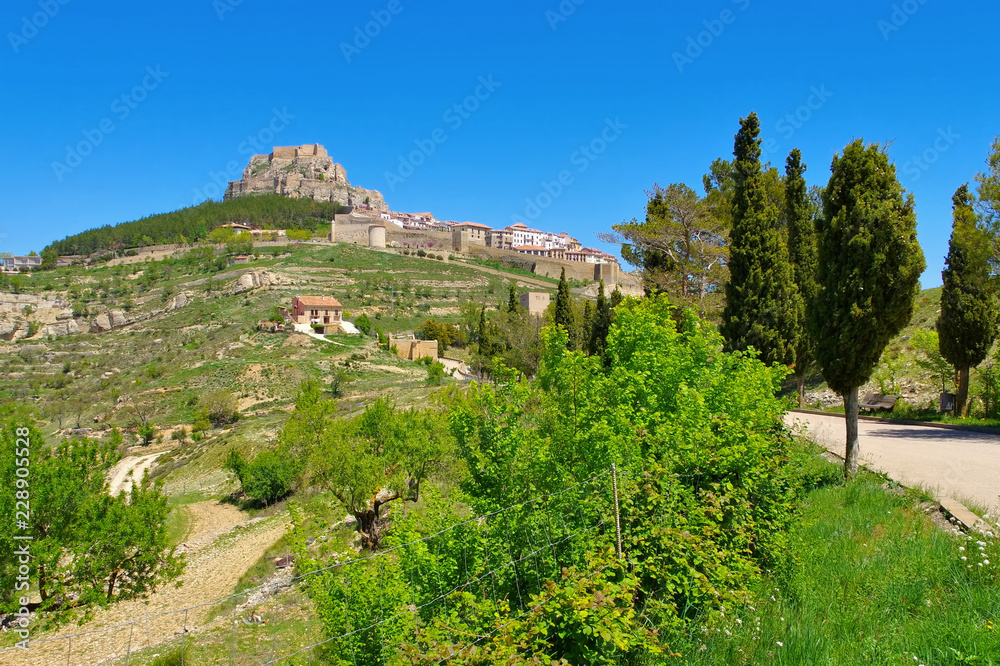 Poster die alte mittelalterliche Stadt Morella, Castellon in Spanien - the old medieval town of Morella in Spain