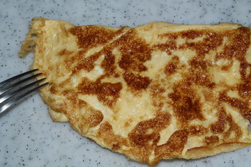 omelet for breakfast with filling 