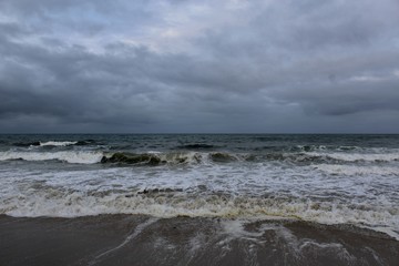 Fototapeta na wymiar stormy sea 