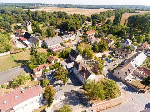 View of Vaugrigneuse, Essonne, Ile de France, France