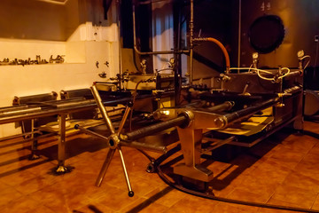 Horizontal screw press in winery