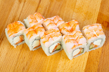 Roll with shrimp