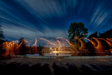 Steel wool Firework - Fun with fire and burning steel