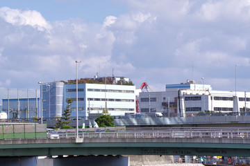 Obraz premium 橋のある風景