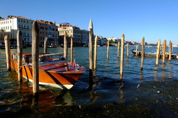 Venedig Kanal mit Boot