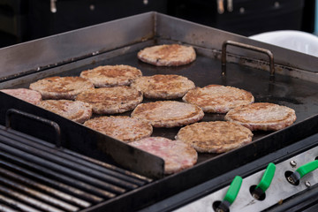 Grilled meat / pork burgers, grill, smoke and light aroma - Cooking grill burgers process