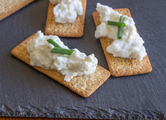 Cottage cheese on crispbread crackers