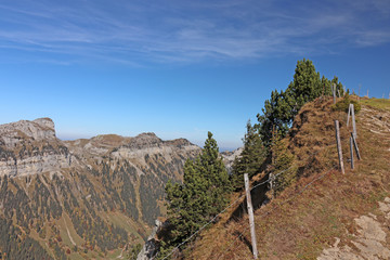 Fototapeta na wymiar Aussicht von Niederhorn, Justistal, Berner Alpen, Schweiz 