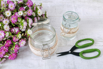 How to make bouquet of flowers inside a glass vase