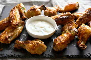 Fried chicken wings with sauce