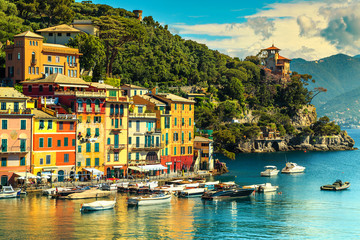 Obraz premium Colorful mediterranean houses with spectacular harbor, Portofino, Liguria, Italy, Europe