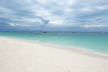 Fototapeta na wymiar Beautiful Indian ocean view Zanzibar Kendwa beach