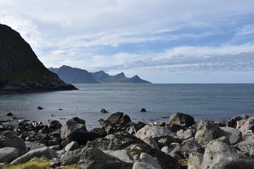 Norwegen, Lofoten, Leknes, Uttakleiv, Haukland, Haukland Beach, Schotterstraße, Küste,...
