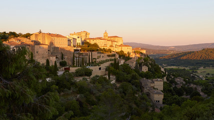 Fototapeta na wymiar Gordes famous old village in Provence amazing sunset hour in France