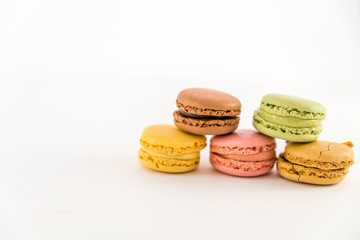 traditional french macaron
