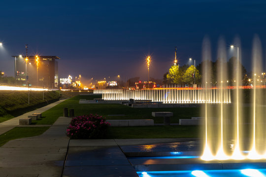 Fountains in Zagreb at night