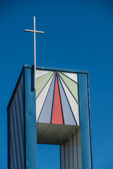 Kirchturm einer Neuapostolischen Kirche