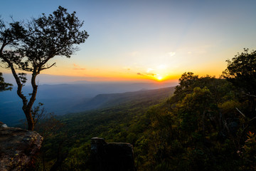 Last light from mountain3.