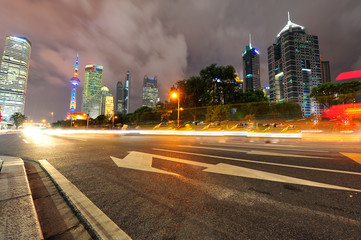 Fototapeta na wymiar the night view of the lujiazui financial centre in shanghai china.