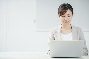 ビジネスウーマン