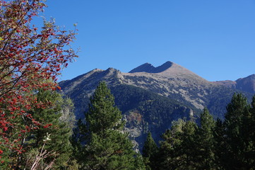Le canigou et l'arête quazémi
