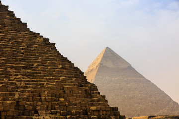 Fototapeta na wymiar Pyramids in Gisa