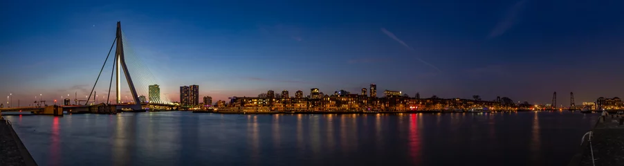 Papier Peint photo autocollant Rotterdam Panorama Pont Erasmus, Noordereiland et Koningshaven, rotterdam de nuit